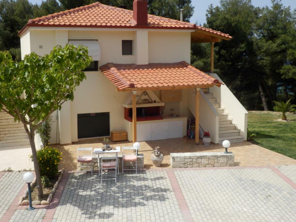 Villa Chris Посиди Экстерьер фото